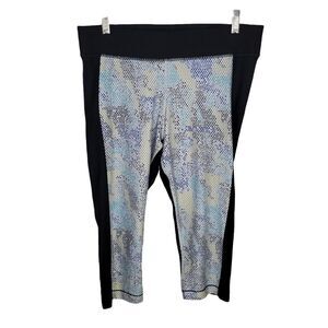 Under Armour Capri Compression High Waisted capri pants Womens Size XL